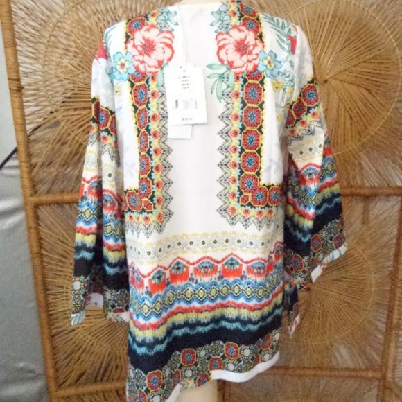 NWT Karen Seo Thin Boho Summer Tunic M White Floral Embroidered Flowers - Picture 3 of 7